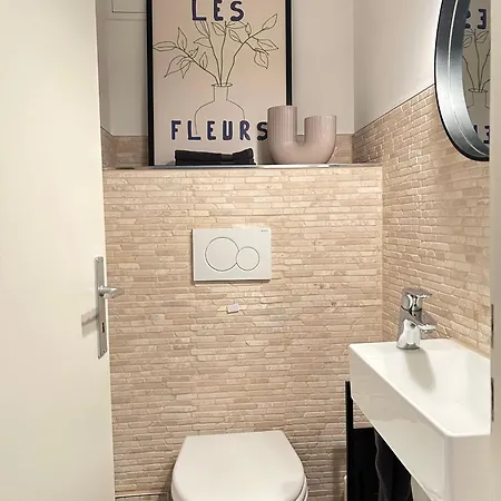 Modernes Designer-apartment Fuer 7 Gaeste - 80qm In Zentraler Lage, Self-check-in